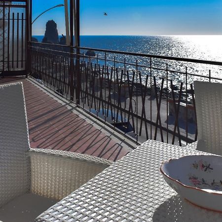 Апартаменты Acitrezza View Ачи Костелло Экстерьер фото